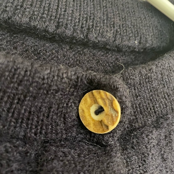 Wool sweater/cardigan - Picture 3 of 3